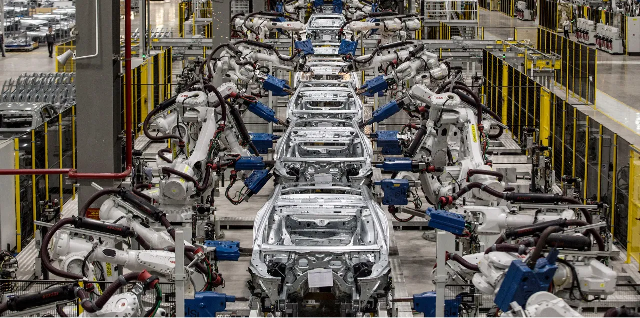 Toyota'dan 3,6 milyar dolarlık yatırım! 2 bin kişilik istihdam 