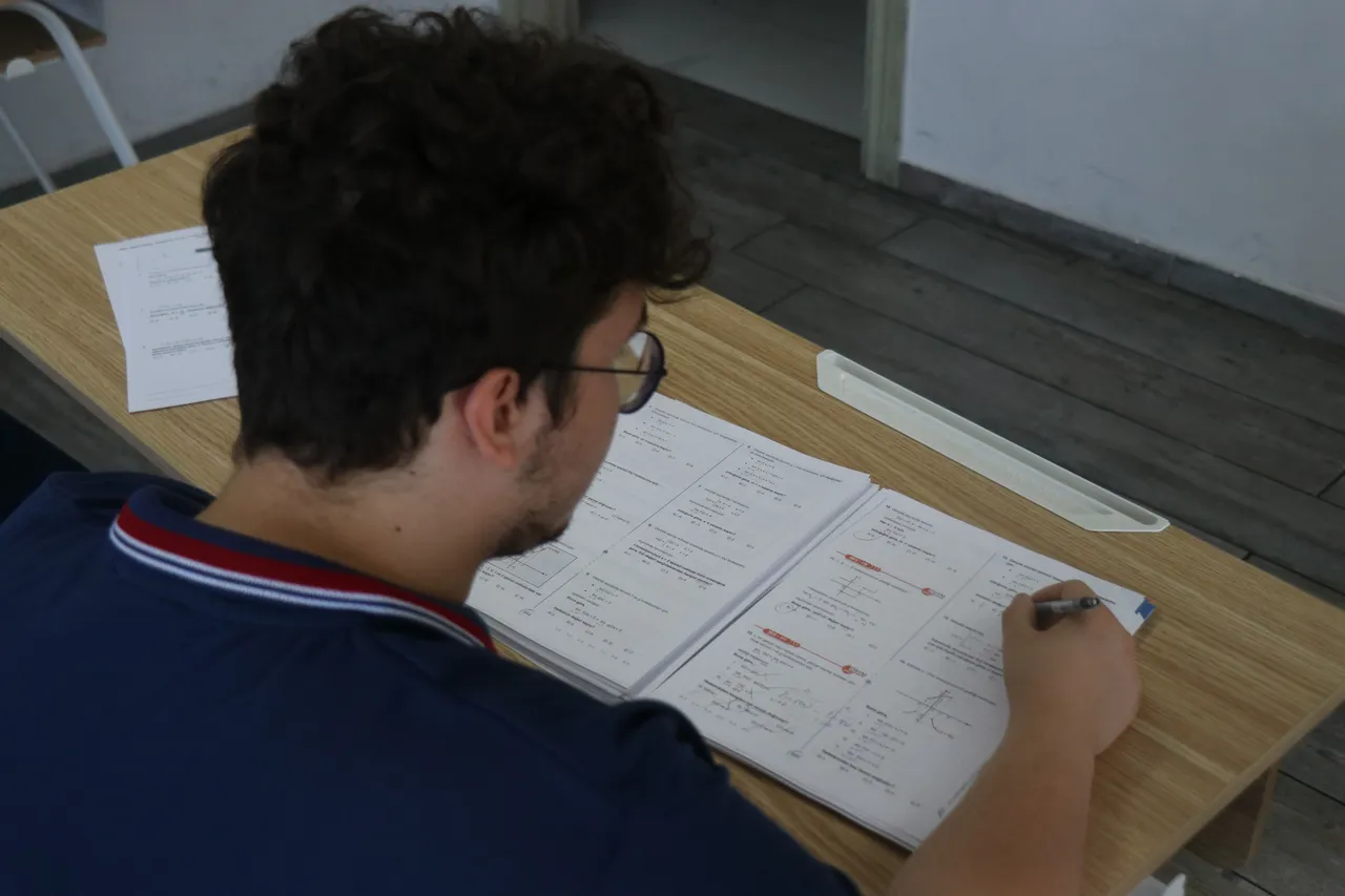 YKSde 23üncü sorunun cevabı değişmişti! ÖSYM’ye dava açan öğrenci ilk kez konuştu: Beni 2,25 net geriye düşürdü