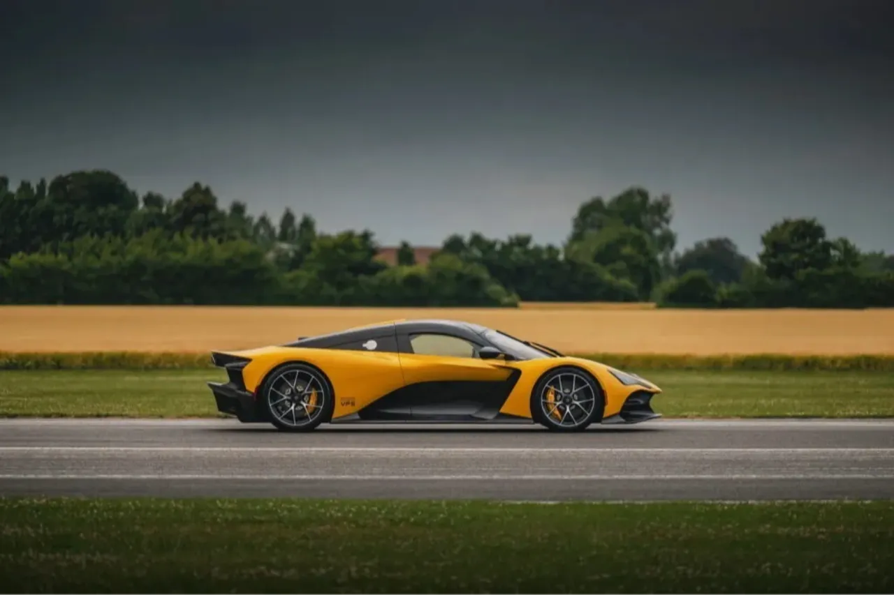 1.850 beygirlik hibrit canavar! Zenvo Aurora Tur Goodwood'da sahneye çıkıyor