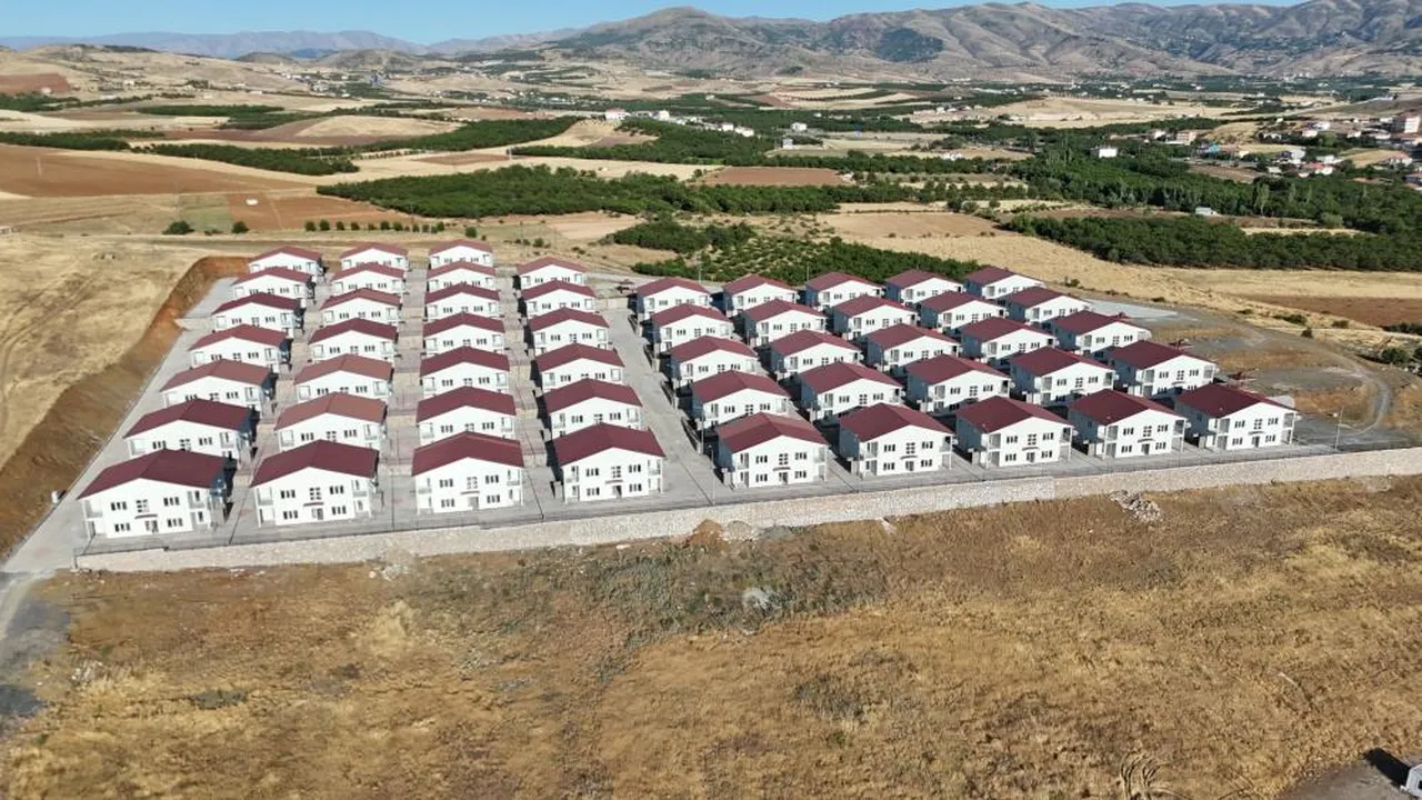 Ahbap Derneği sözünü tutmadı! Depremzedeler seslendi: Paralar nerede?