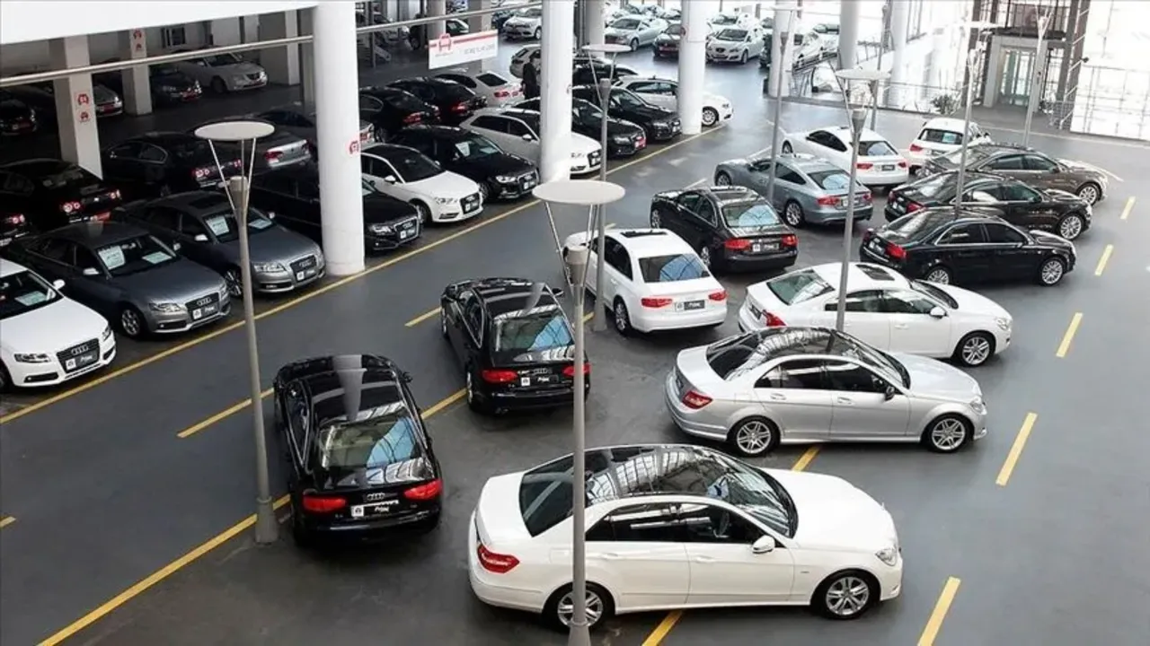 Bir Çinli bir ABD'li! İşte otomobilde kaybedenler…