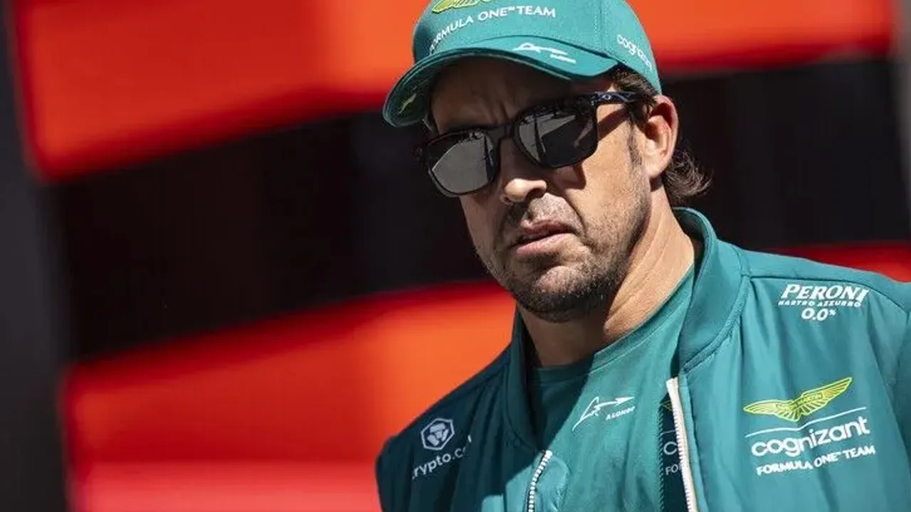 Fernando Alonso'dan yeni kurallara tepki: Bir düğmeye basıp, öne geçiyorsunuz