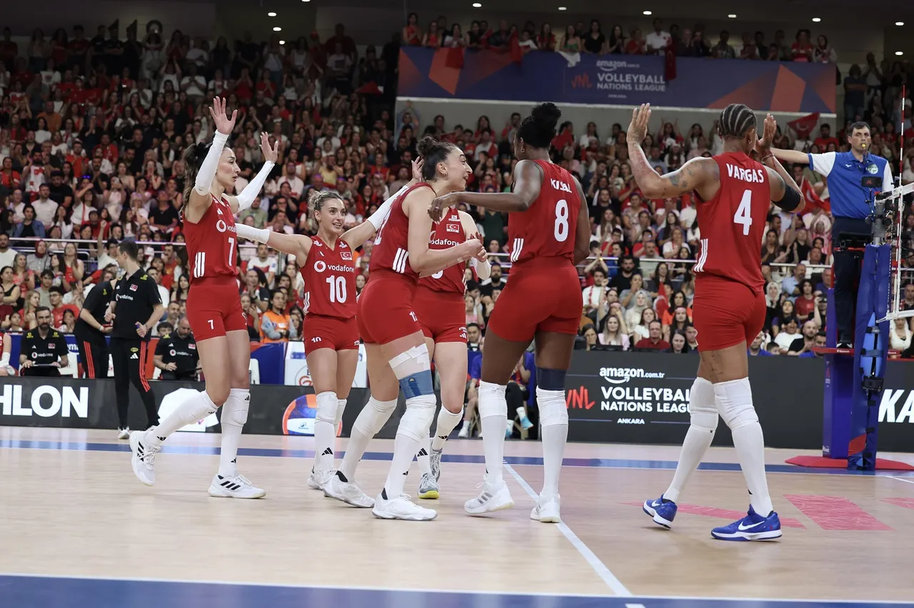 Kadın voleybol milli takım maçı ne zaman? Filenin Sultanları ABD-Türkiye voleybol maçı canlı yayın bilgileri