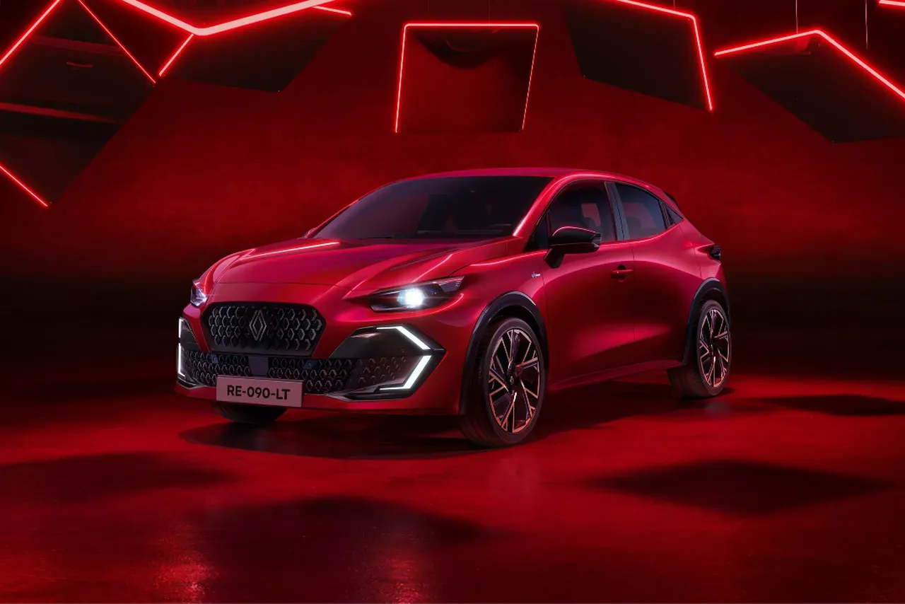 Peşinatsız hemen teslim! Aylık 75 bin TL taksitle Renault Clio 5 