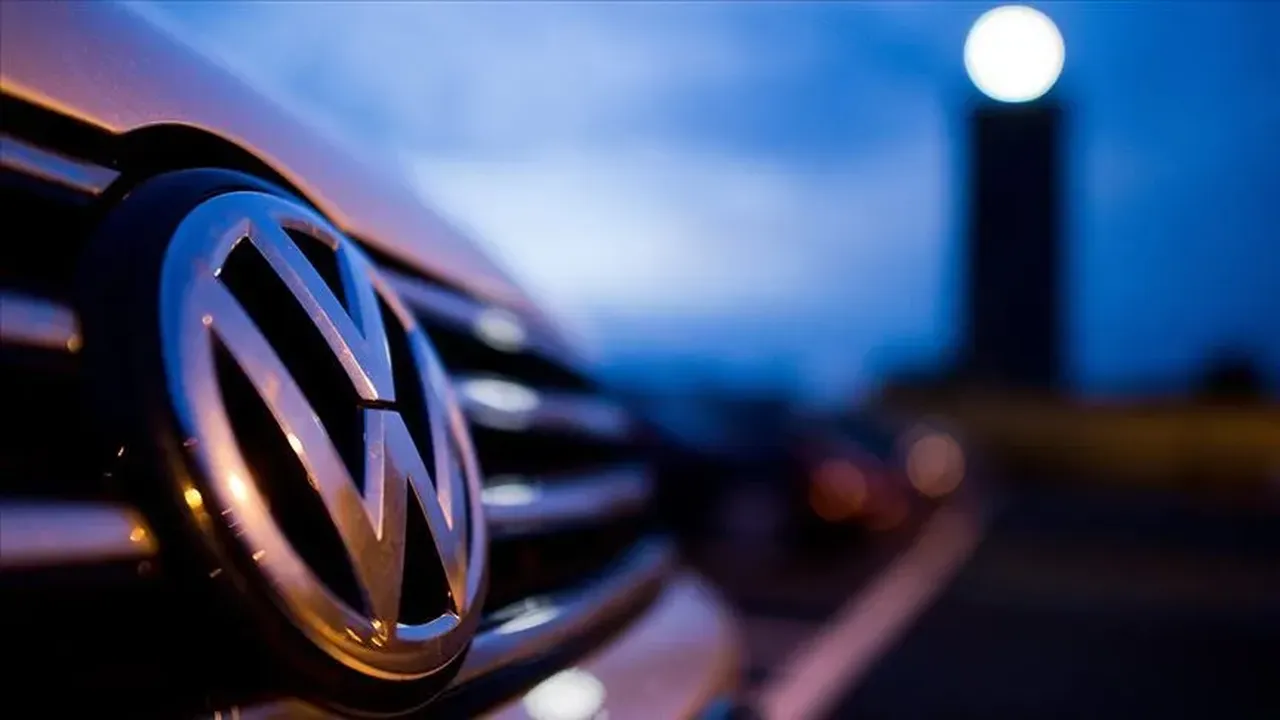Volkswagende büyük karar! 100 bin kişi işten çıkabilir onlarca fabrika kapatılabilir