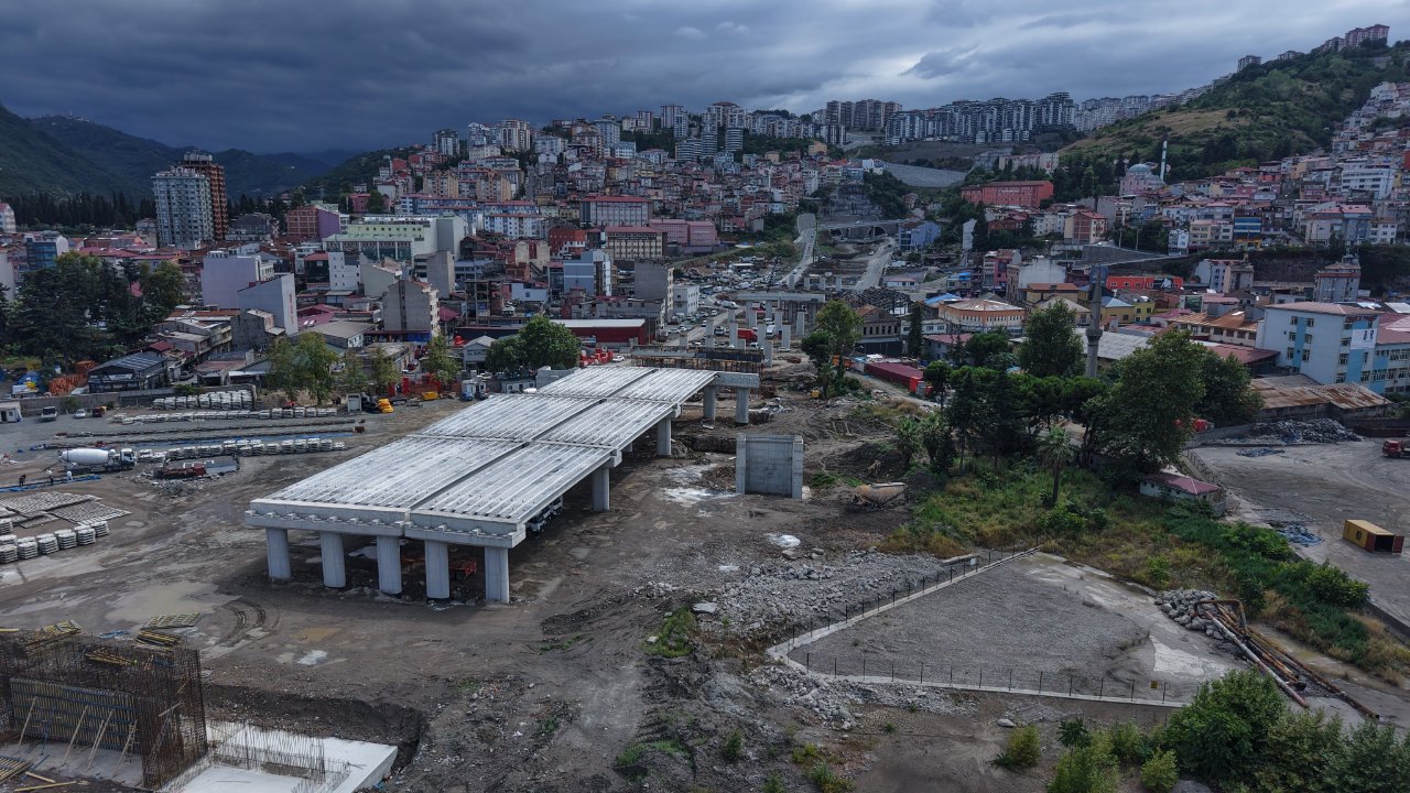 585 metrelik köprü geliyor! Trafiğe ilaç olacak tünel projesi: Viyadükler yükseldi