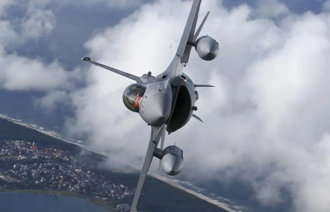 Estonya'daki Türk F-16'ları  Çin'de gündem oldu: Rusya zor durumda kalacak