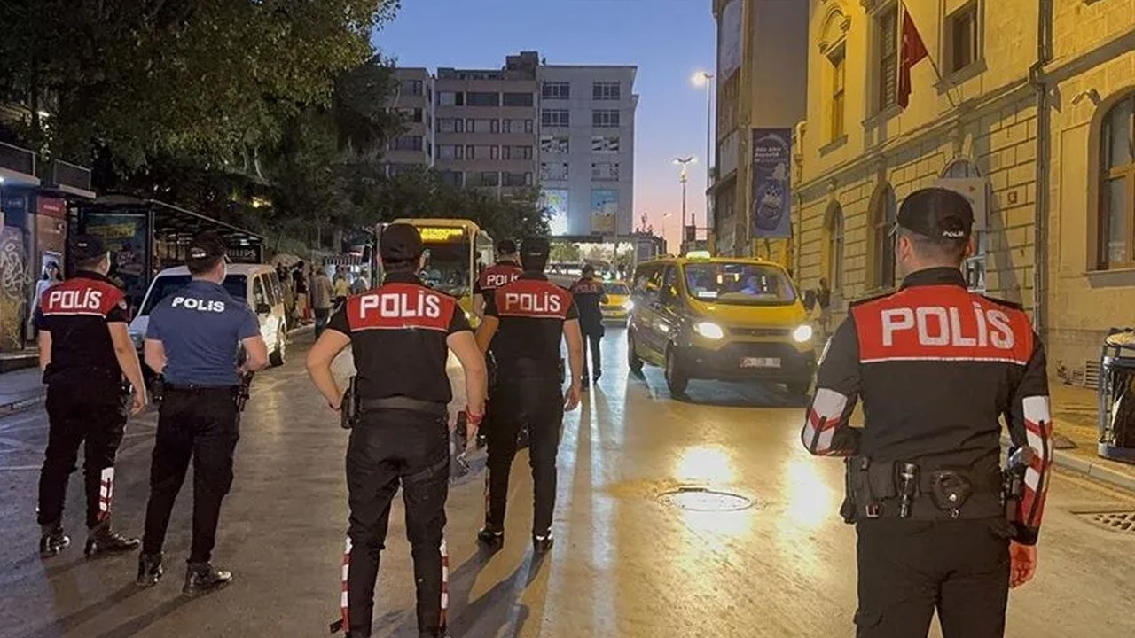 İstanbul'da polis her noktada sahadaydı: 726 kişi yakalandı