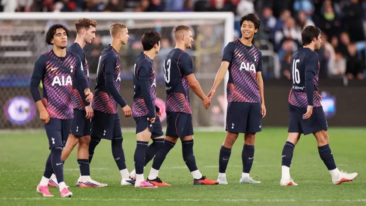 Tottenham, Chelsea'yi uzatmada yıktı! Londra derbisinde son sözü Richarlison söyledi