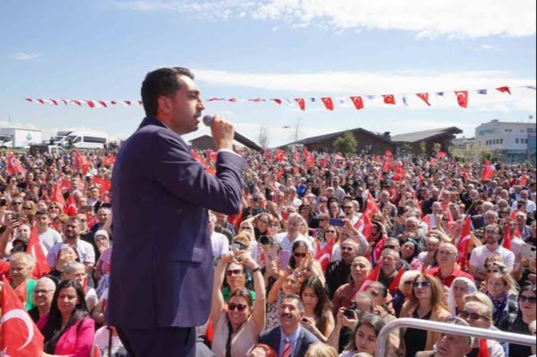 Tuzla Belediye Başkanı Eren Ali Bingöl kimdir? Av. Eren Ali Bingöl'ün özgeçmişi