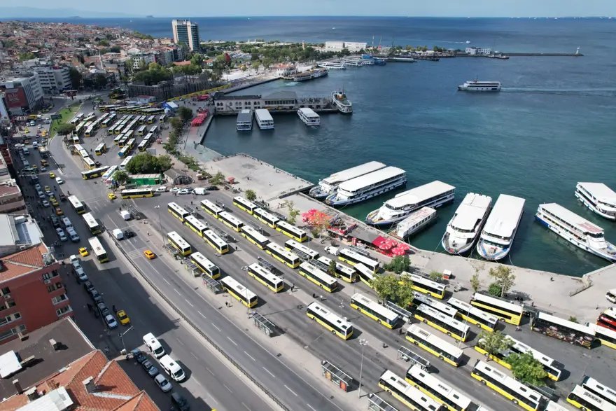 UKOMEden milyonlarca İstanbulluyu etkileyecek karar çıktı! Kadıköyde ulaşım sil baştan: Çok sayıda hattın güzergahı değişiyor