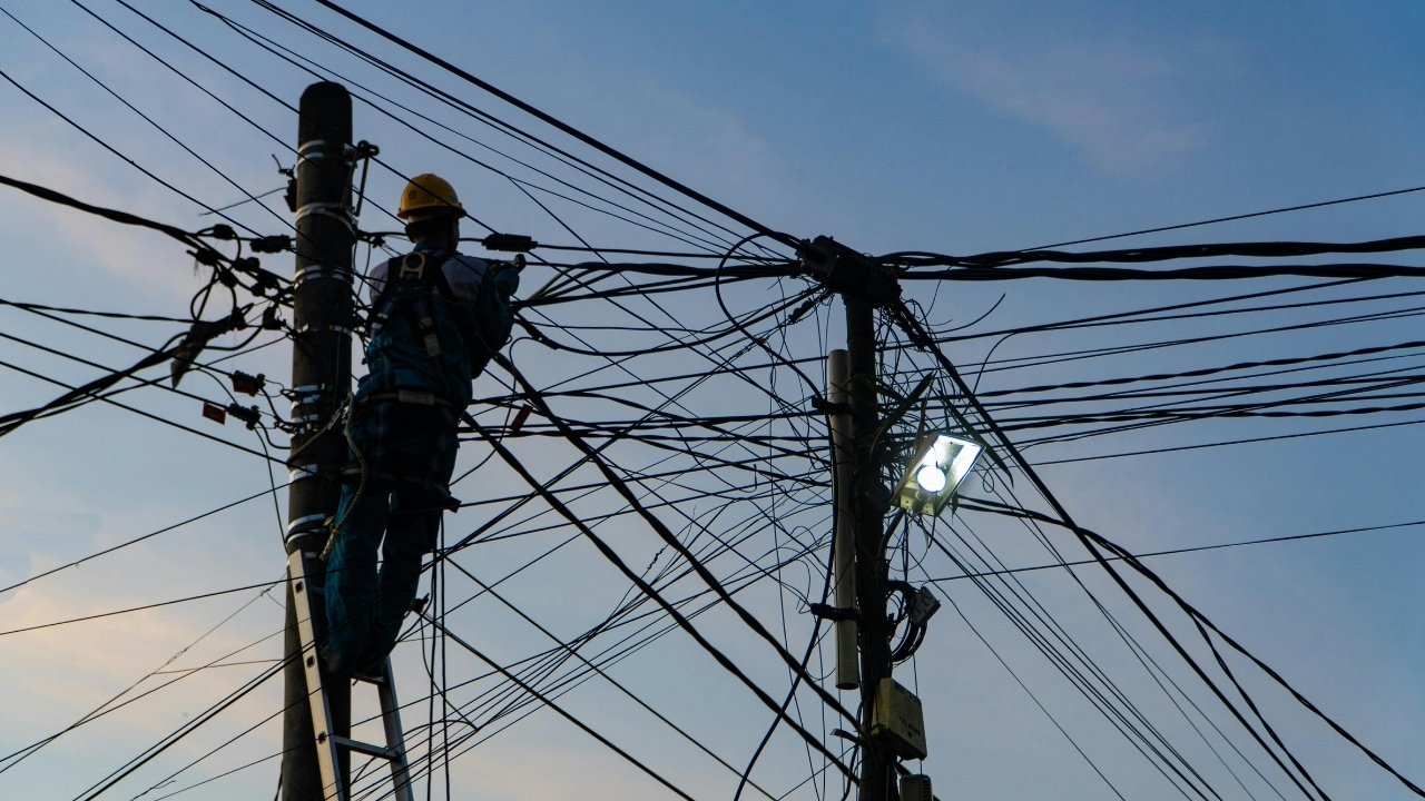 10-11 Ağustos İzmir GEDİZ elektrik kesintisi yaşanan mahalleler! İzmir'de elektrikler ne zaman gelecek?