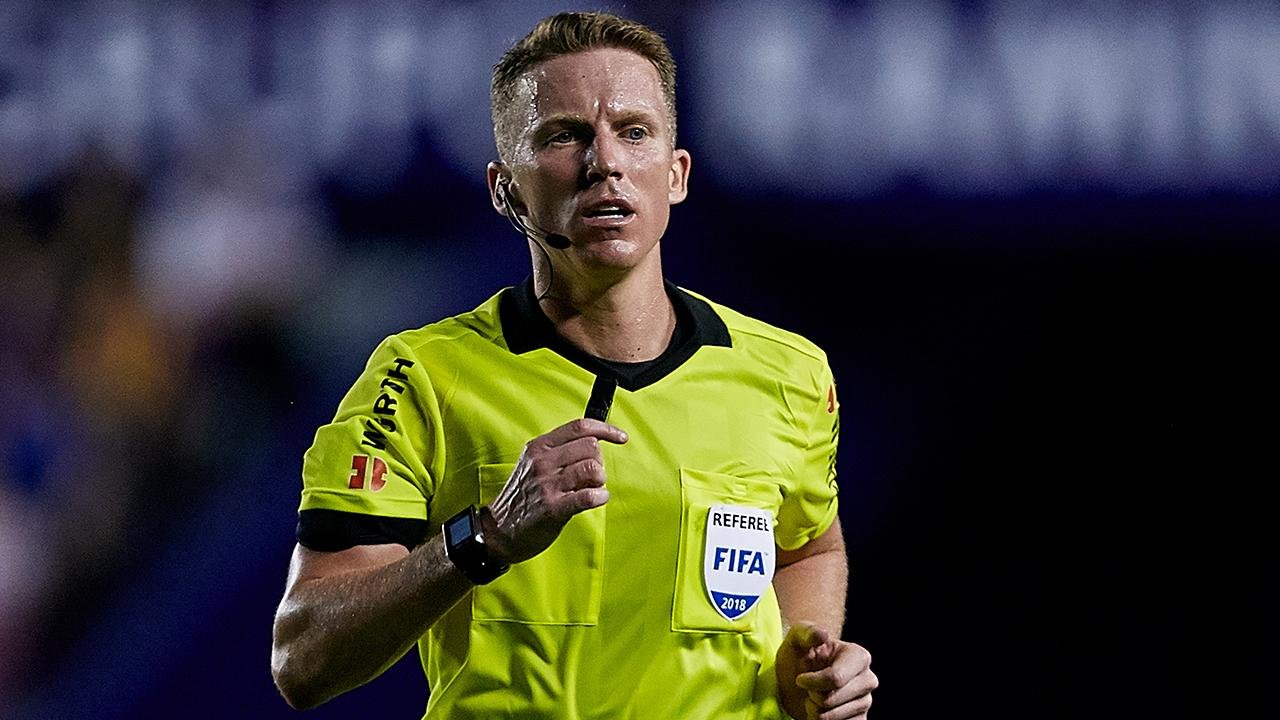 Alejandro Hernandez nereli, hangi maçları yönetti? Fenerbahçe Sturm Graz maçı hakemi oldu!