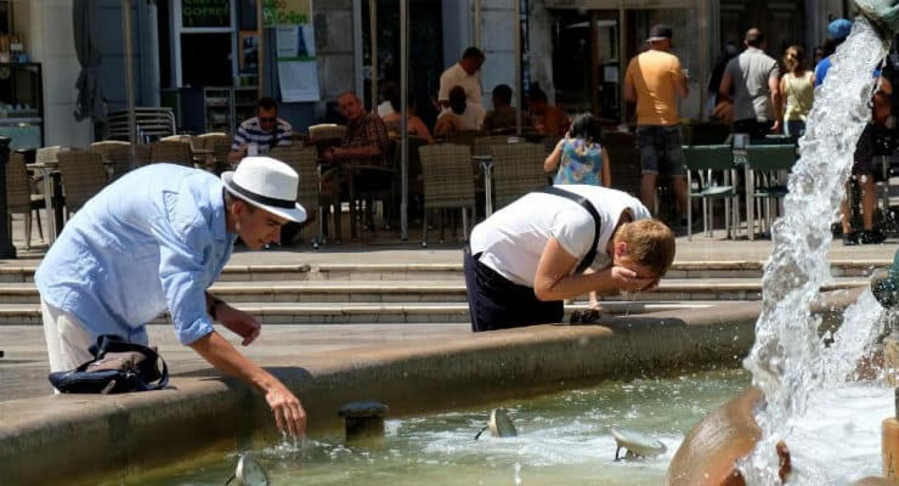 Aşırı sıcaklar AB ekonomisini sert vurdu! 1 yıllık büyüme yok oldu
