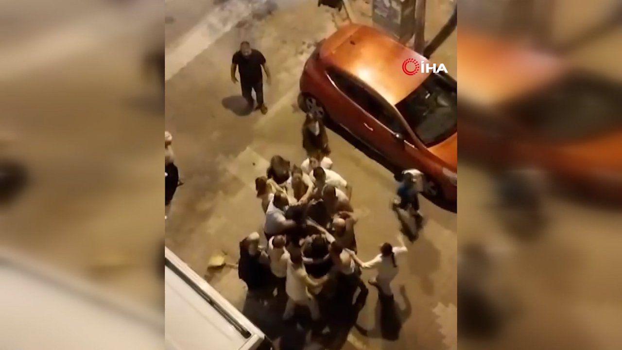 Esenyurt'ta düğün sonrası meydan muharebesi! Tekme, tokat ve sopalar havada uçuştu
