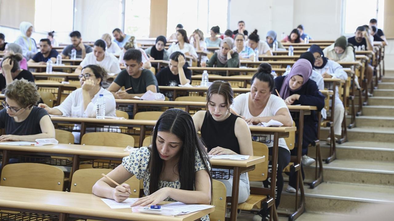 KPSS-2026 ön lisans başvuruları için son gün! Geç başvuru ne zaman, sınav ücreti ne kadar?