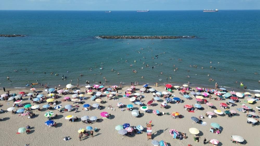 Nüfusu yaz ayında 3'e katlanıyor! İzmir'den gelen de var, Almanya'dan gelen de
