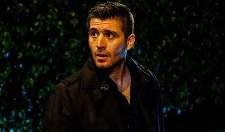 Ünlü oyuncu Cihangir Ceyhan'dan 7 yıl sonra bir ilk! Sır gibi sakladığı eşini paylaştı
