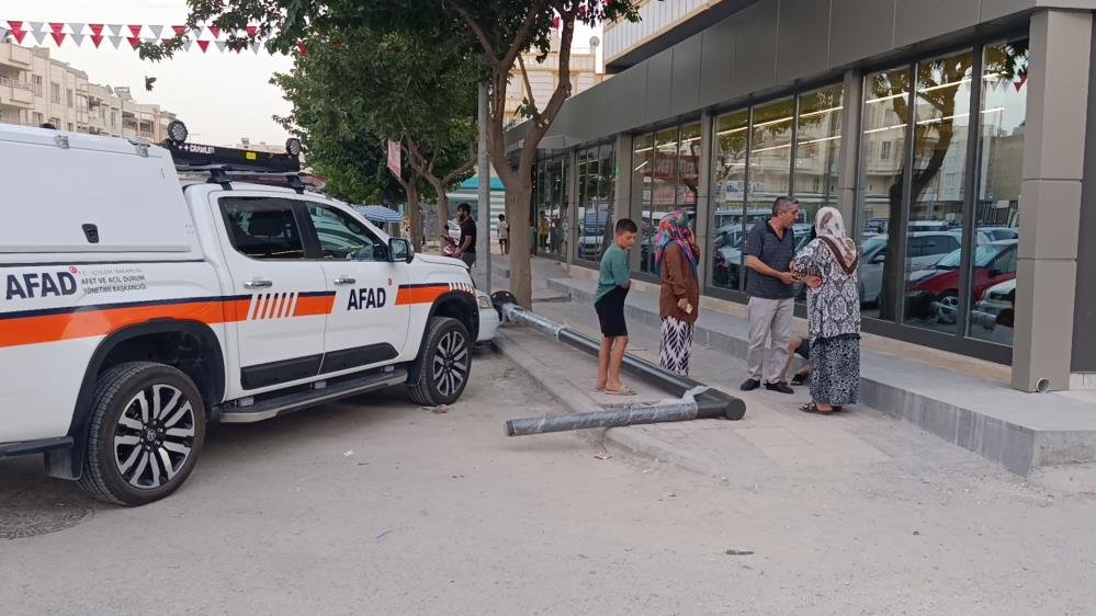 Zincir markette korkunç olay! Bomba gibi patladı, 6 kişi yaralandı