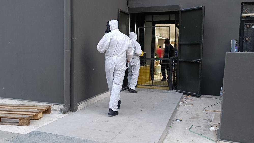 Zincir markette korkunç olay! Bomba gibi patladı, 6 kişi yaralandı
