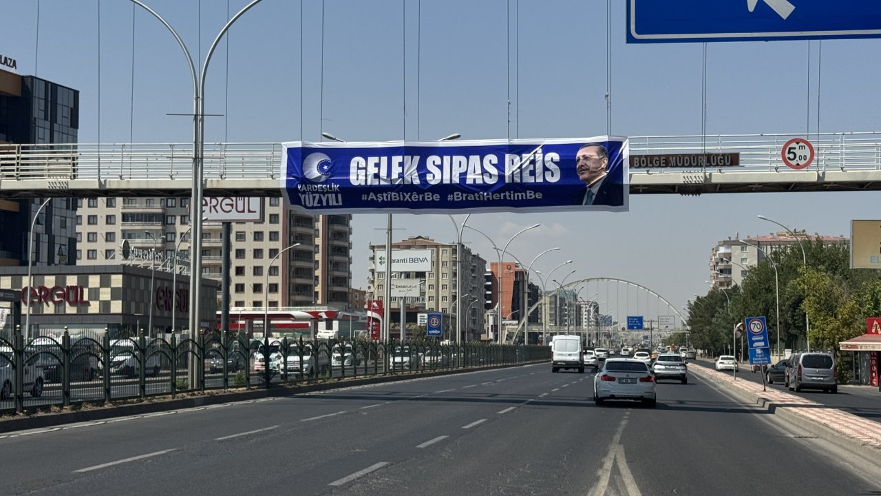 Diyarbakırlı gençlerden Erdoğan'a Kürtçe teşekkür: Barış hayırlı, kardeşlik daim olsun