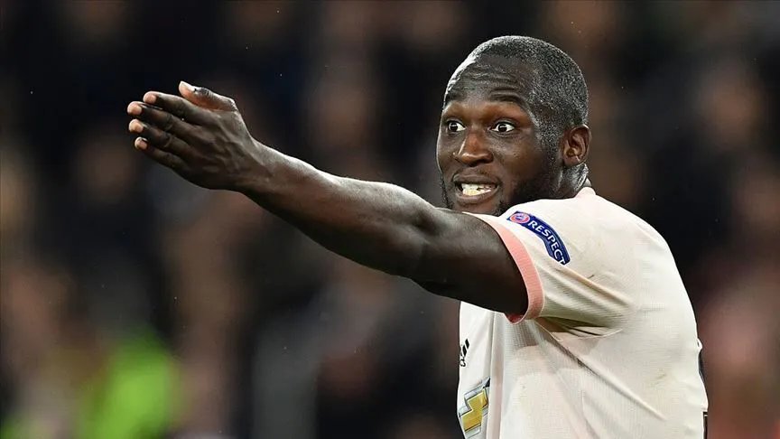 Romelu Lukaku; Chelsea, Manchester United, Inter ve Roma formaları da giydi.