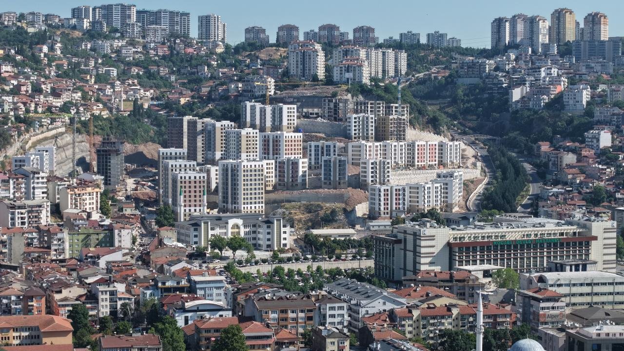 Kentsel dönüşüme giren konut ve iş yeri sayısı 3 milyona yaklaştı