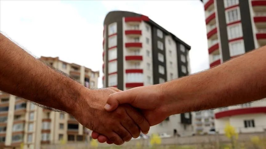 Konut fiyatları düşecek mi? Faizsiz sisteme sınır, uzman isimden uyarı