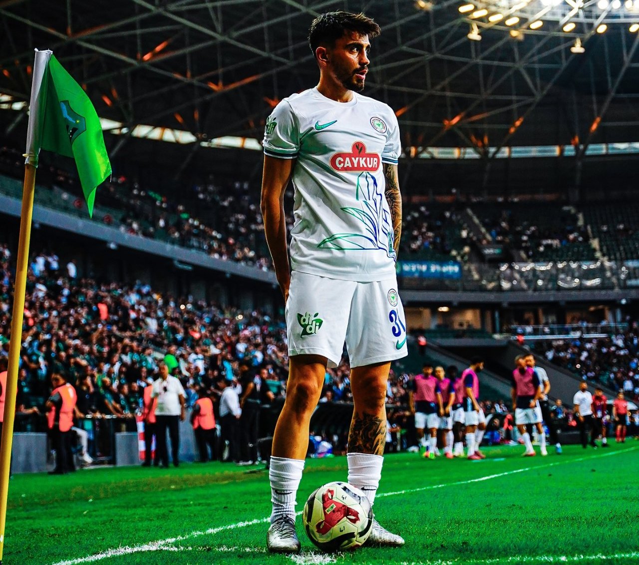 Çaykur Rizespor’un 25 yaşındaki sağ beki Muhammet Taha Şahin, yeni sezon öncesi Türkiye Gazetesi’ne özel açıklamalarda bulundu.