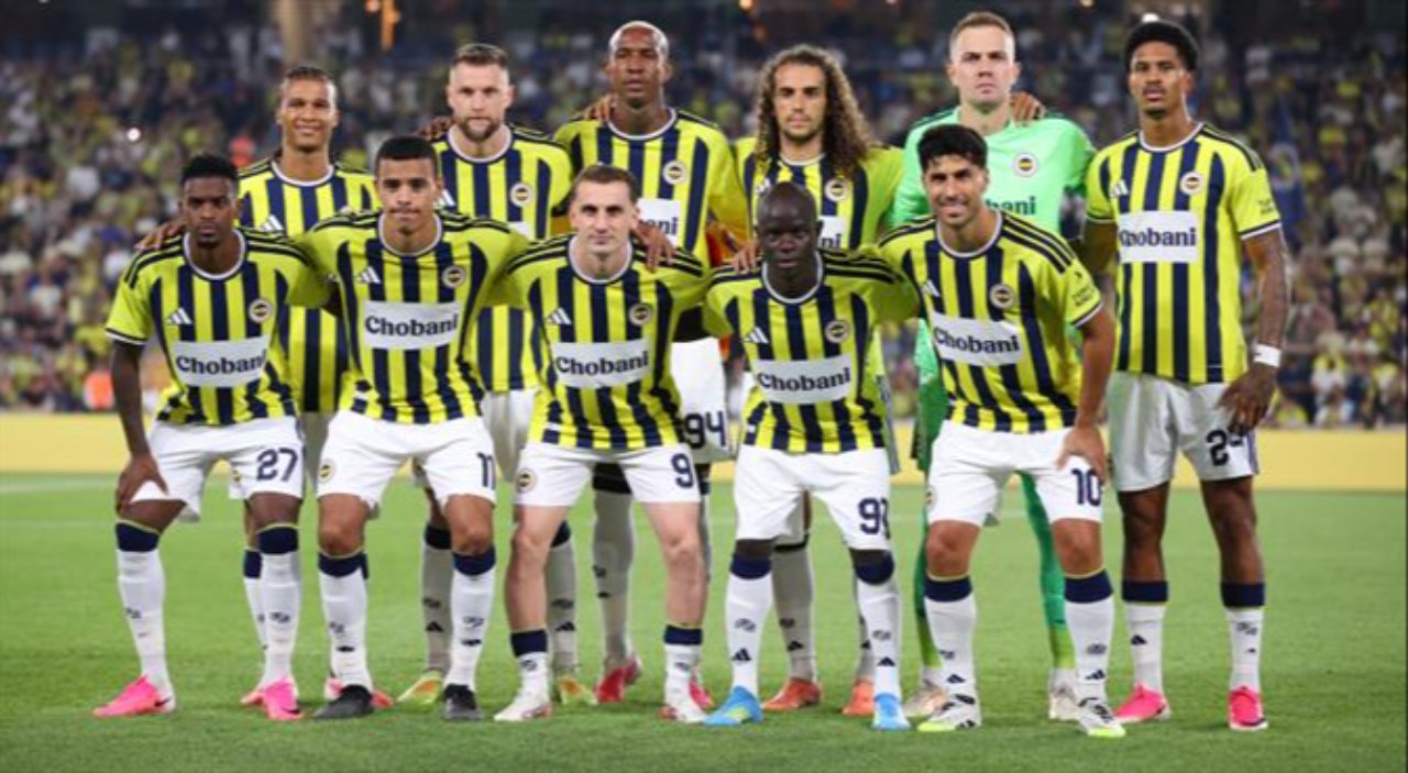 Sturm Graz-Fenerbahçe maç kadrosu muhtemel 11'ler! Kimler eksik, kimler sakat?