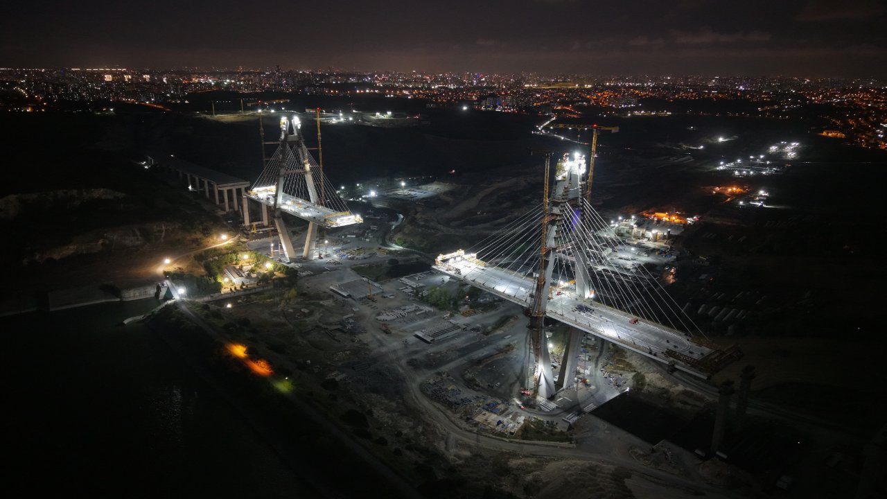 Yüzde 80’i tamam, 8 şeritli olacak!  Kanal İstanbul’un ilk köprüsü Sazlıdere havadan görüntülendi