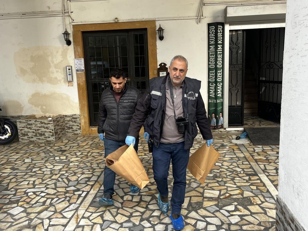 Antalya'daki anne cinayetinde altın detayı! Kuyumcu kuyumcu gezip bozdurmuş
