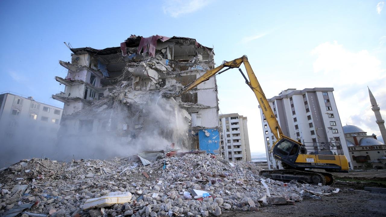 Bina yıkımında yeni dönem! Yükseklik sınırı değişti: İşte yeni kurallar