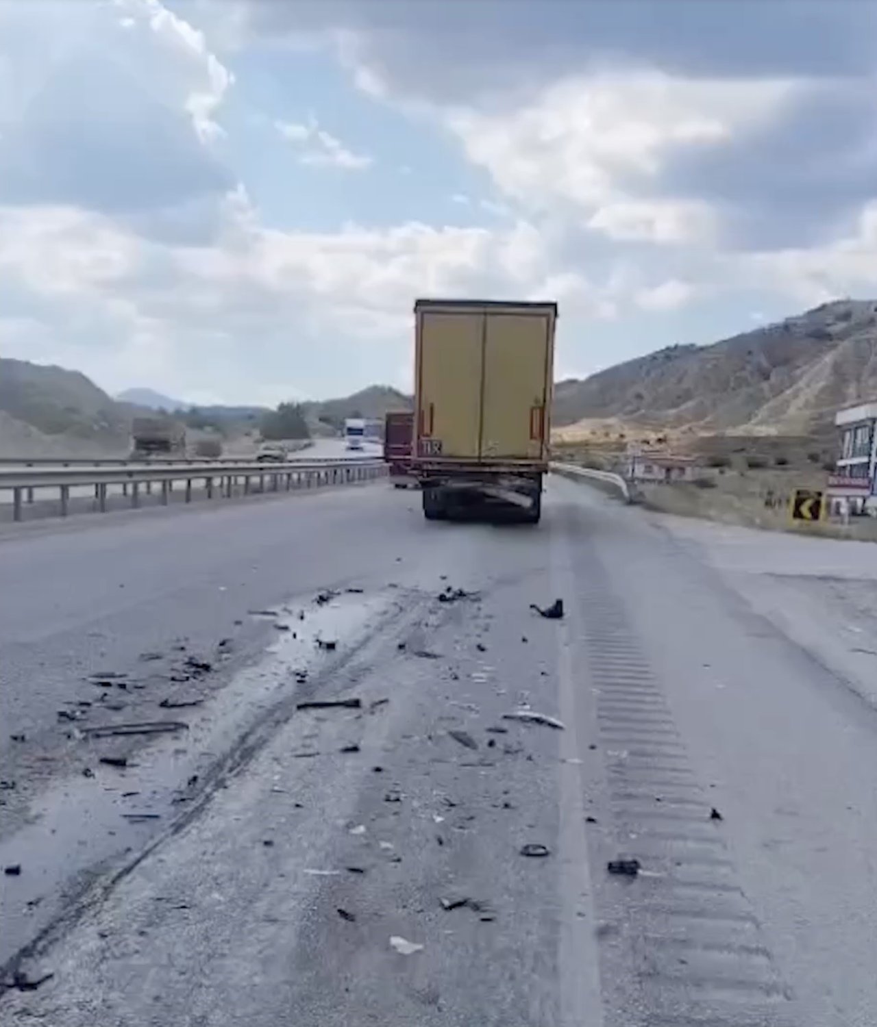 Çorum FK'lı Atakan Akkaynak kaza geçirdi! Vücudunda kırıklar var