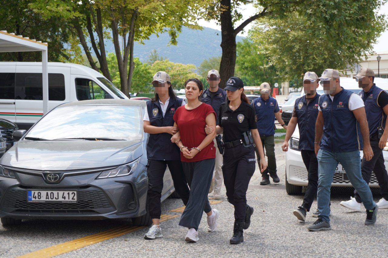 İtiraf gibi mesajlar… Kaçış planı deşifre oldu! FETÖ’cü hain kardeşlerin gizli yazışmaları ortaya çıktı