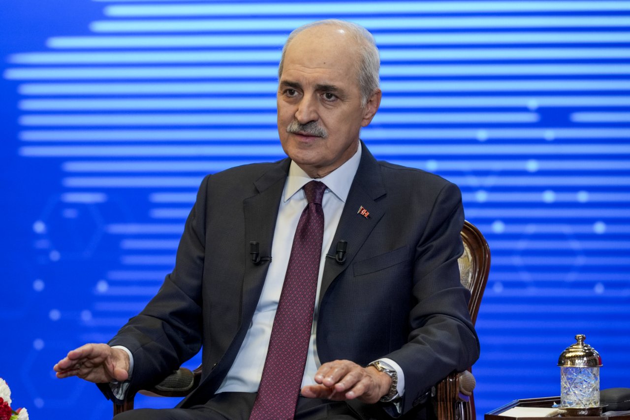 Numan Kurtulmuş'tan 'yeni anayasa' çıkışı: Türkiye'nin boynunun borcu