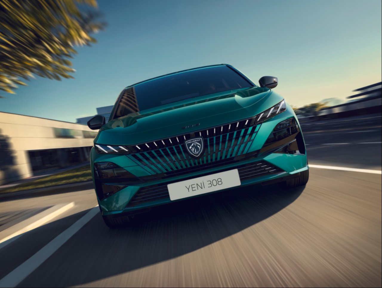 Peugeot 308 baştan aşağı yenilendi! İşte Türkiye fiyatı ve özellikleri
