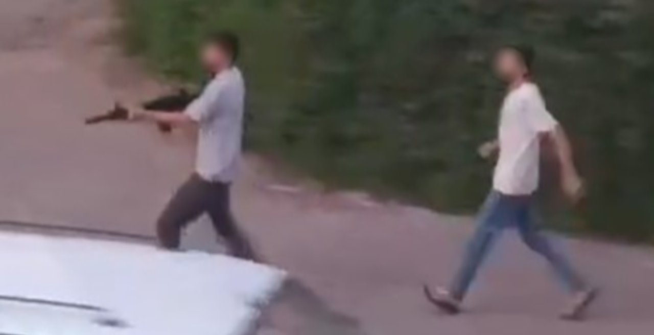 Şanlıurfa'da sokak ortasında silahlı çatışma! 3 yaralı, 3 gözaltı