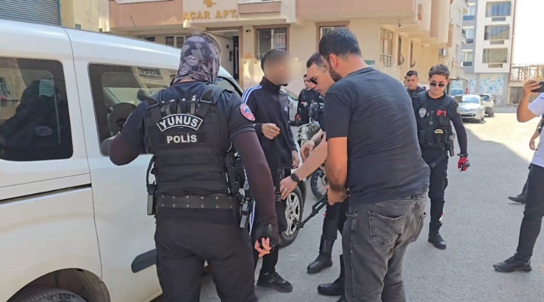 Silah 3D yazıcı ile üretilmiş! Erzurum'da kar maskeli şahıs alarmı