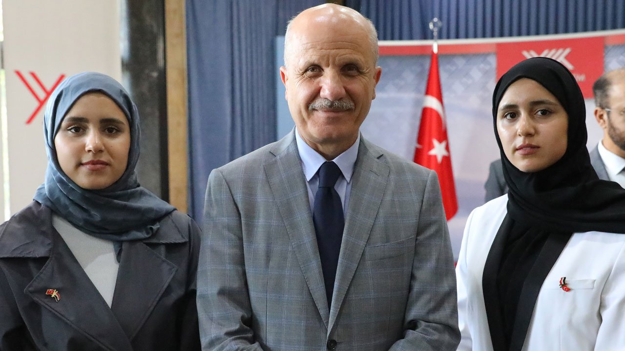 Yemenli ikizlerden çifte derece