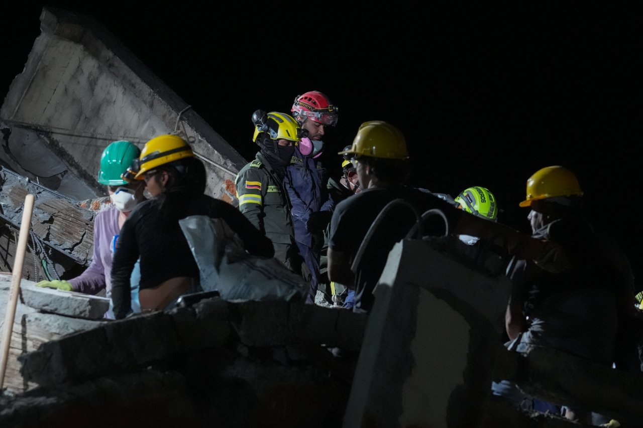 7,4’lük deprem Kolombiya’yı sarstı! 'Ekonomik acil durum' ilan edildi