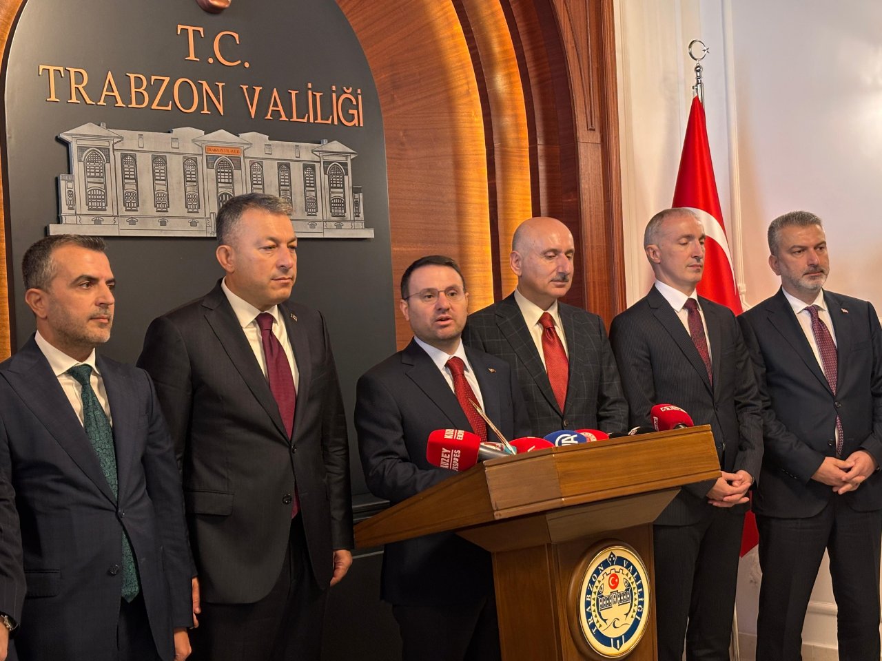 Adalet Bakanı Gürlek'ten net mesaj: Hukuk dosyanın üstündeki isme bakmaz