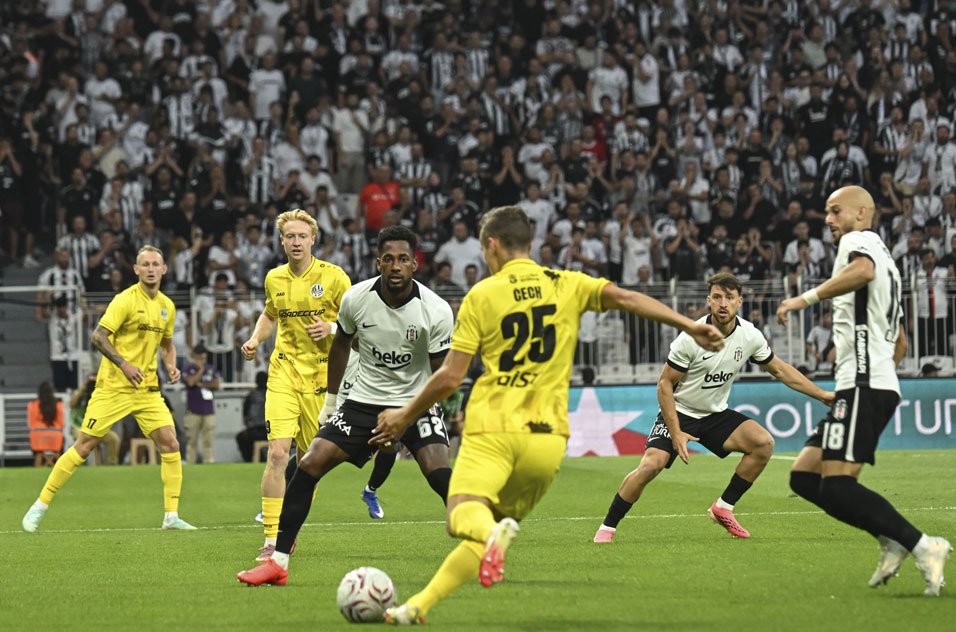 Beşiktaş - Hradec Kralove