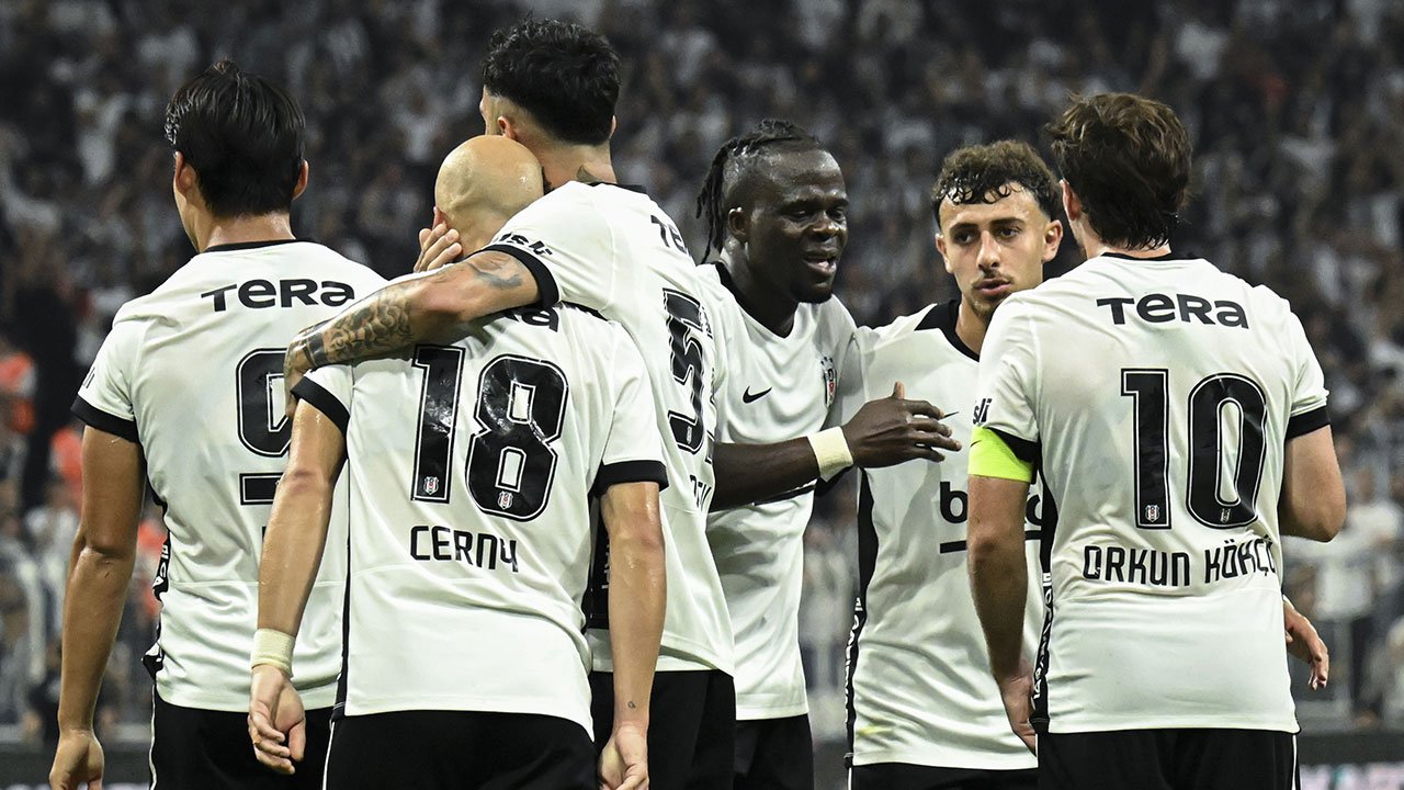 Beşiktaş'tan Avrupa'da 4'te 4!