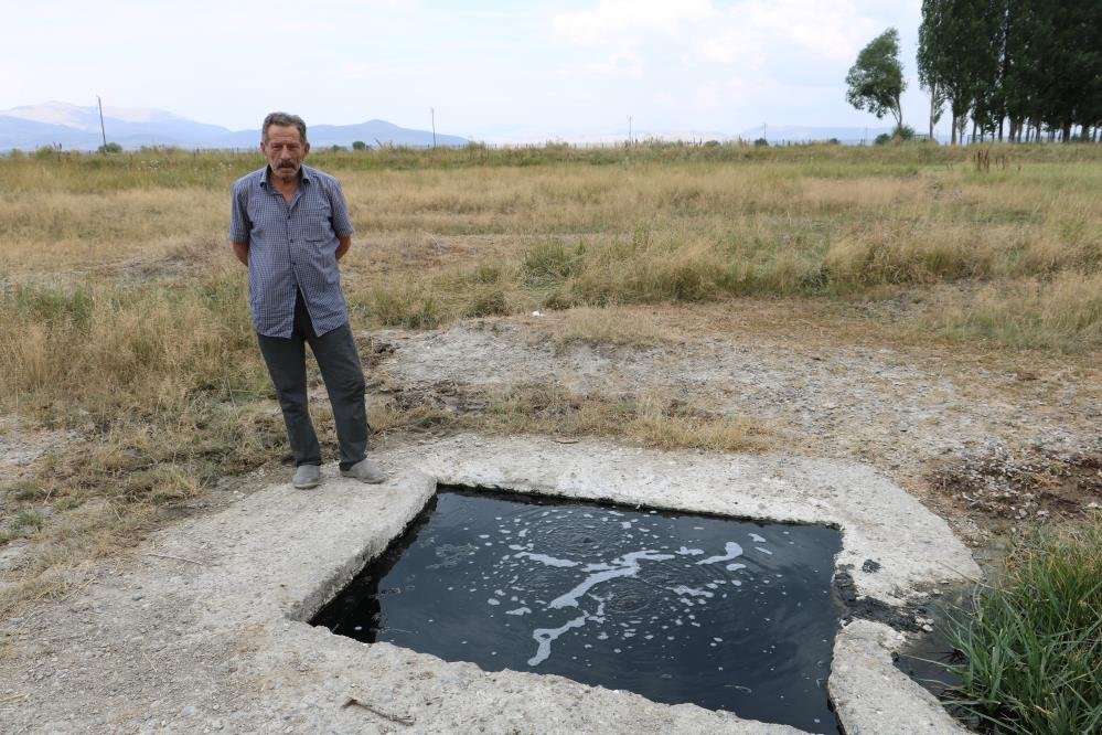 Erzurum'da yarım asırlık gizemli su kaynağı! Çıktığı günden beri yanıyor