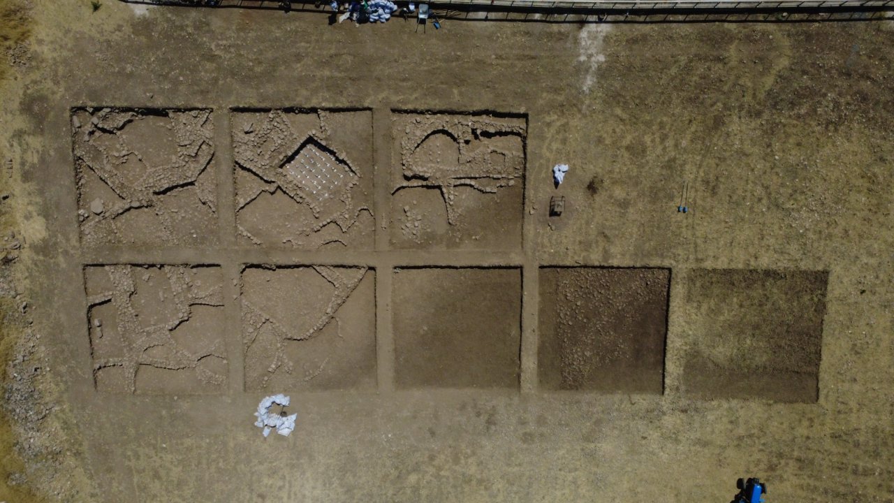 Göbeklitepe'nin el değmemiş yerleri kazılıyor! Şimdi de kuzeyinde tarihin izi sürülüyor