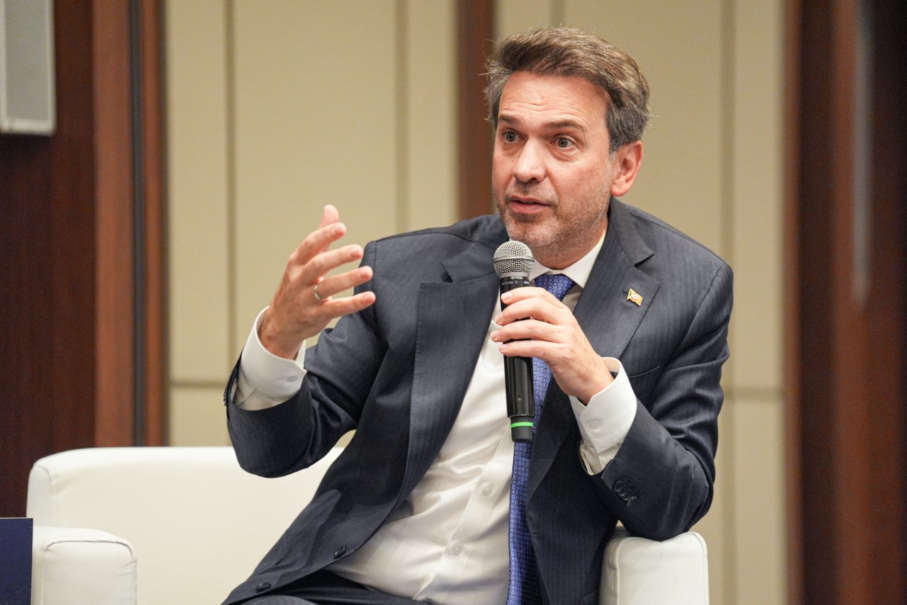 Enerji ve Tabii Kaynaklar Bakanı Alparslan Bayraktar