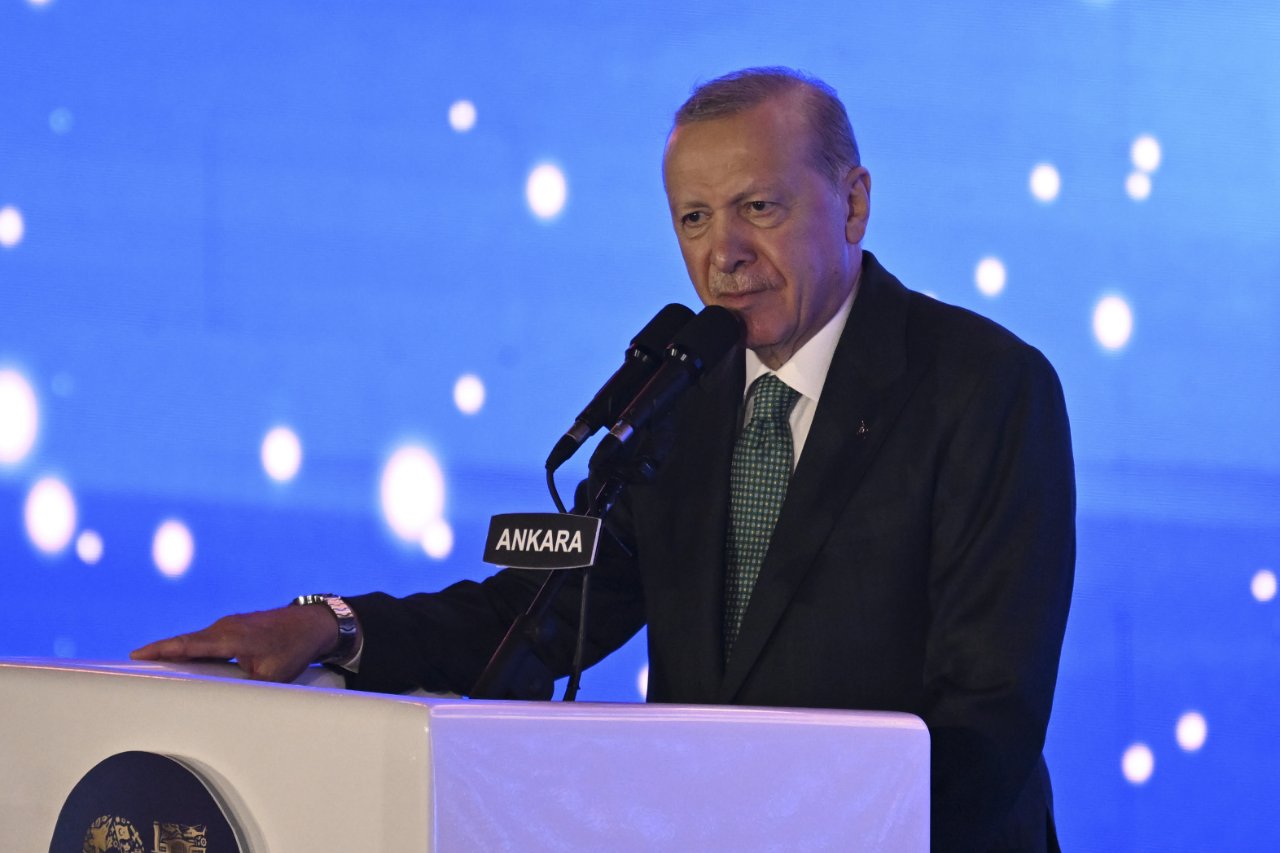 AK Parti'nin çeyrek asrında tarihi mesajlar! Cumhurbaşkanı Erdoğan: Gelecek 50 yılın planı hazır