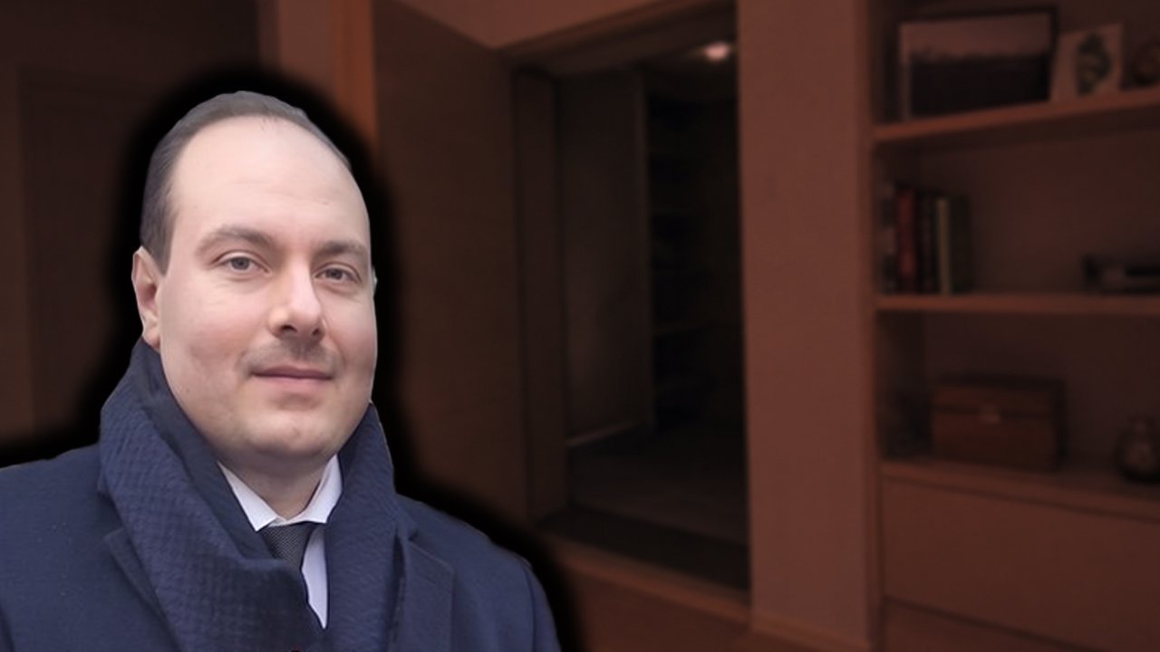 GİZLİ BÖLMEDE YAKALANMIŞ!