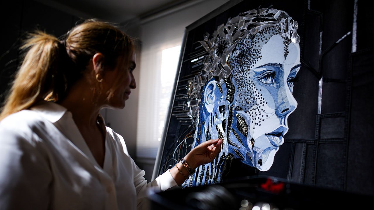 Atık kutulardan üç boyutlu sanat! Boya yok, renkler metalin dönüşümü